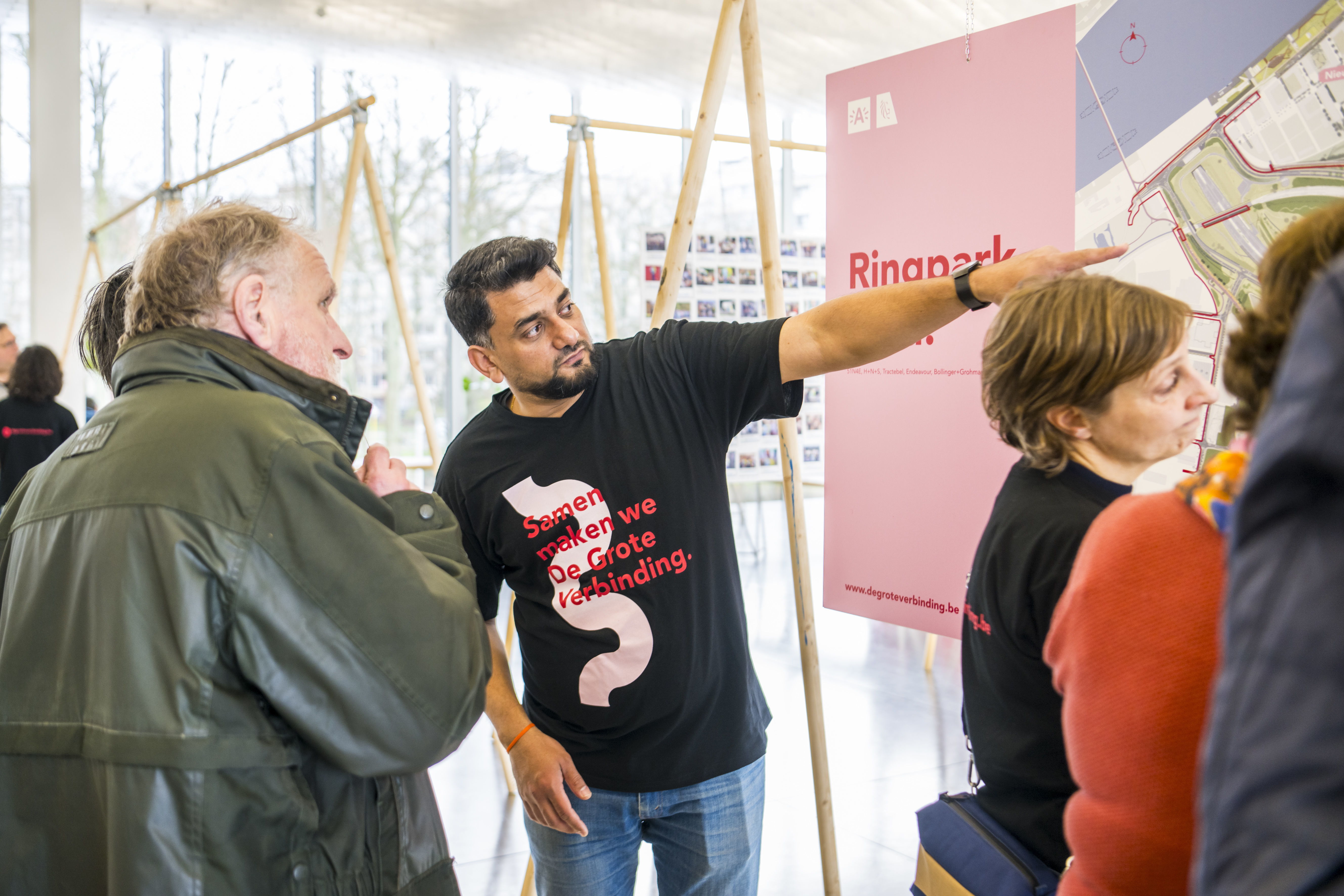 Je kon vragen stellen aan de projectleiders en de medewerkers van de verschillende ontwerpteams